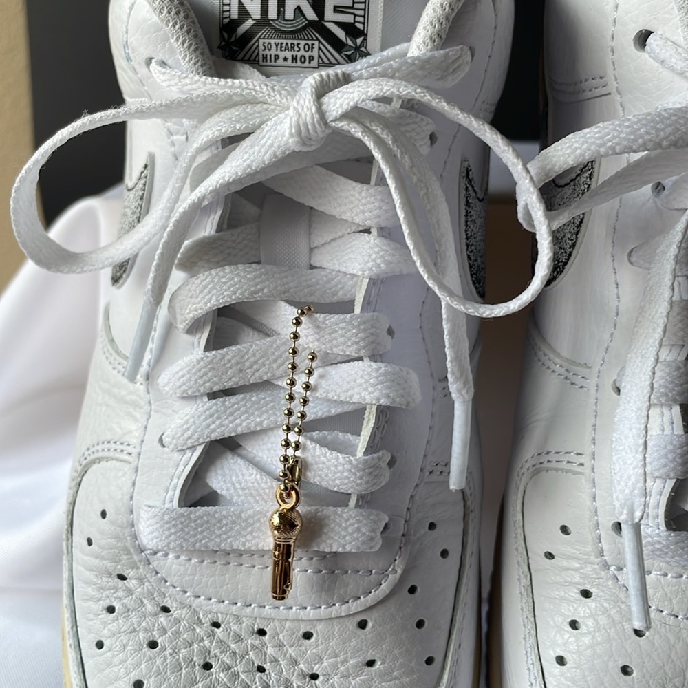 Nike Air Force One’s Men’s Size 9.5 50 Years of Hip Hop Nike AF1 Classics White - Picture 7 of 13